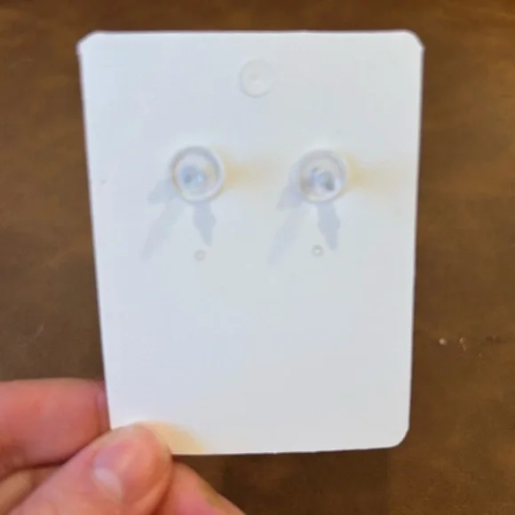 3 Heart dangle earrings   New 
♥️ red pink white gold Valentine’s Day - Picture 2 of 2